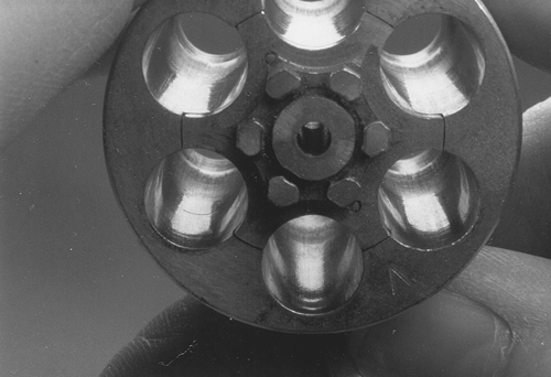 BuyingUsed-gpr10-2 The bottom chamber is bulged, right at the notch for the locking bolt. A hot load that was over pressure has just cost this shooter a new cylinder.