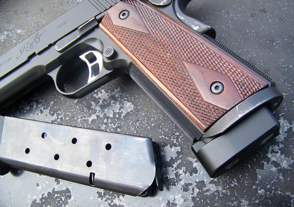 Kimber-8 The D & L Sports heavy duty magazine worked well with the Kimber magazine guide.