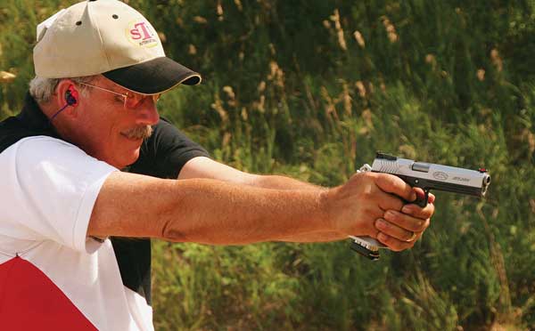 STI4-600 Dave Skinner, shooting in the Nationals. He makes them, sells them, and shoots them. And he sponsors the sport.