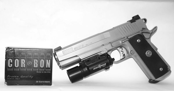 Surefire X300 10-8 sights Surefire X300, 10-8 sights for 1911 pistols