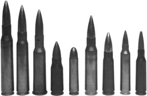 9-ar The battle cartridges of the 20th Century ( left to right ): 7.62×63mm (30-06 Springfield); 8mm Mauser; 7.62×54mm Russian; 7.92×33mm Kurtz; 30 US Carbine; 7.62×51 mm NATO (308 Winchester); 7.62×39mm Soviet; 5.56×45mm NATO (223 Remington) and the 5.45×39mm Soviet.
