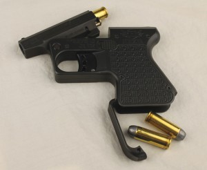 The PS1’s hollow grip holds two spare cartridges, but they may rattle when walking or trotting. Author Photo