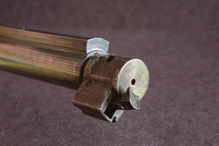 Short Magazine Lee Enfield Bolt head