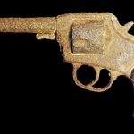 rusty-gun